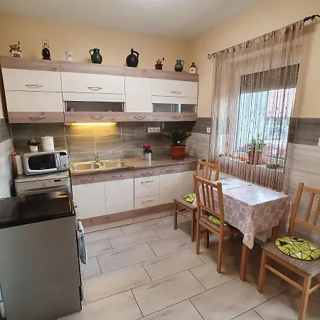 Beke Szigete Holiday home *