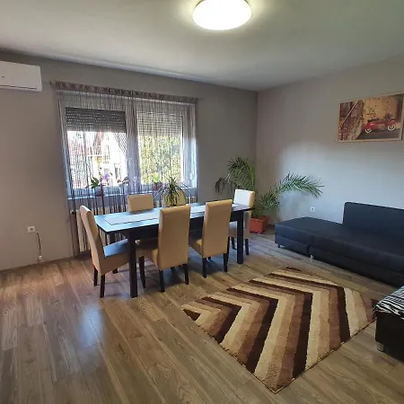 Beke Szigete Денешдиаш