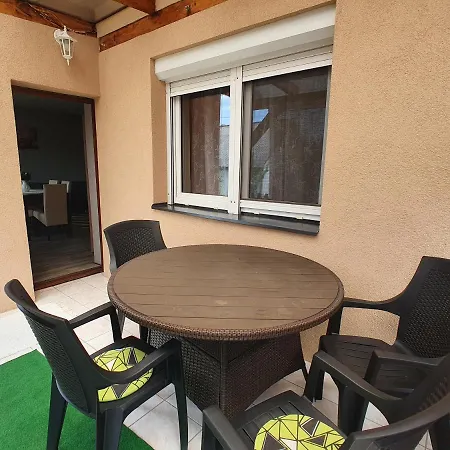 Beke Szigete Holiday home *