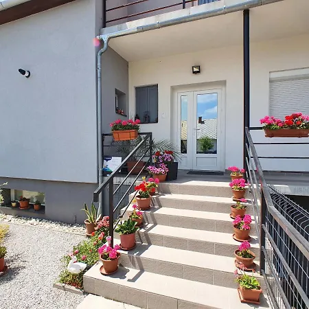 Beke Szigete Holiday home *