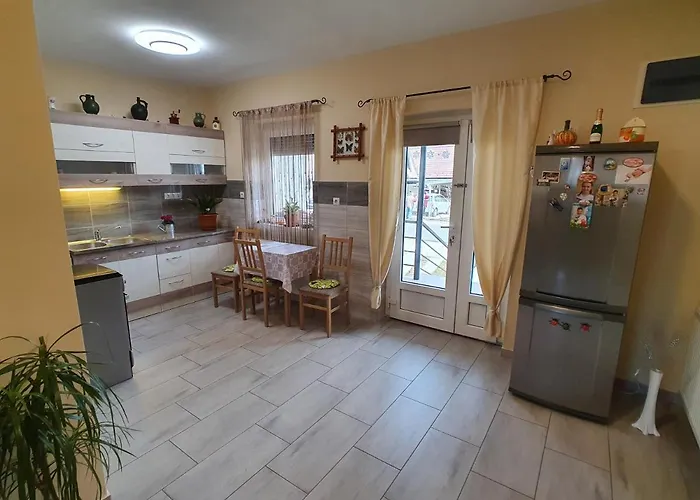 Béke Szigete Nyaraló *